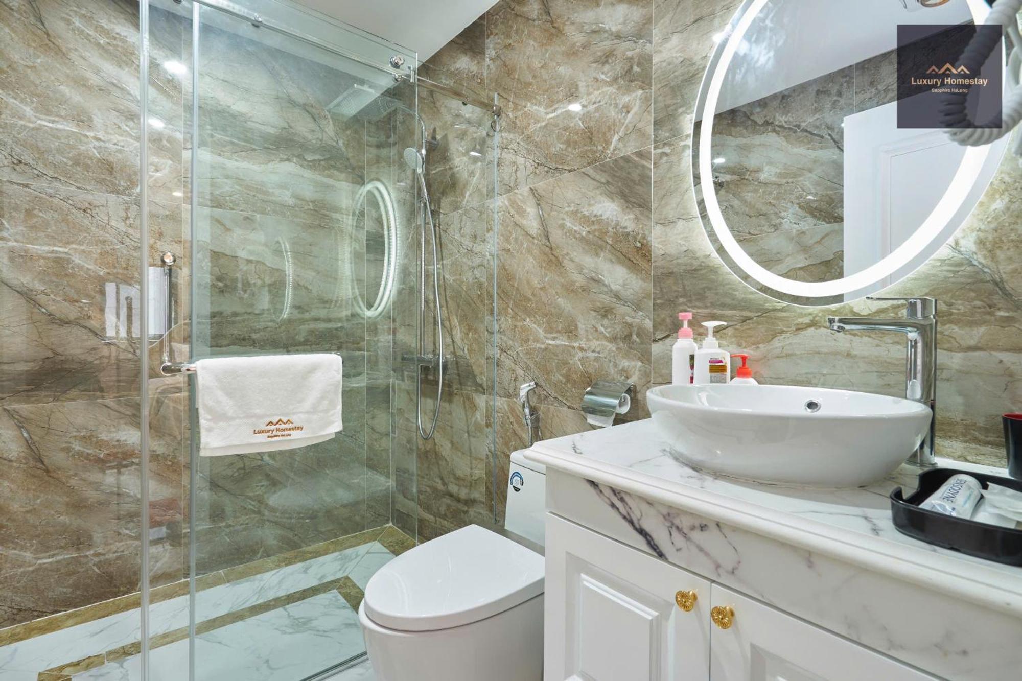 Luxury Homestay Vinhomes Dragonbay Ha Long Eksteriør billede